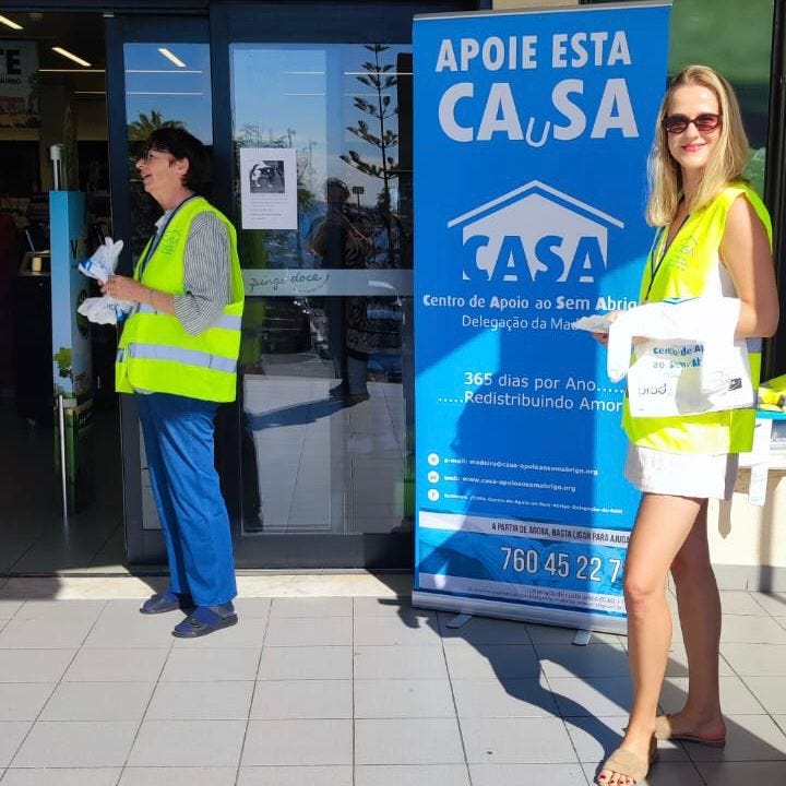 Madeira Friends join CASA for food drive at Pingo Doce