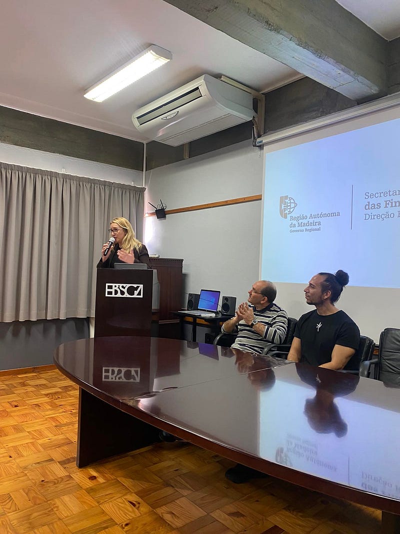 Madeira Friends Launch a Pilot Project for Schools — Giving Back Through Digital Skills