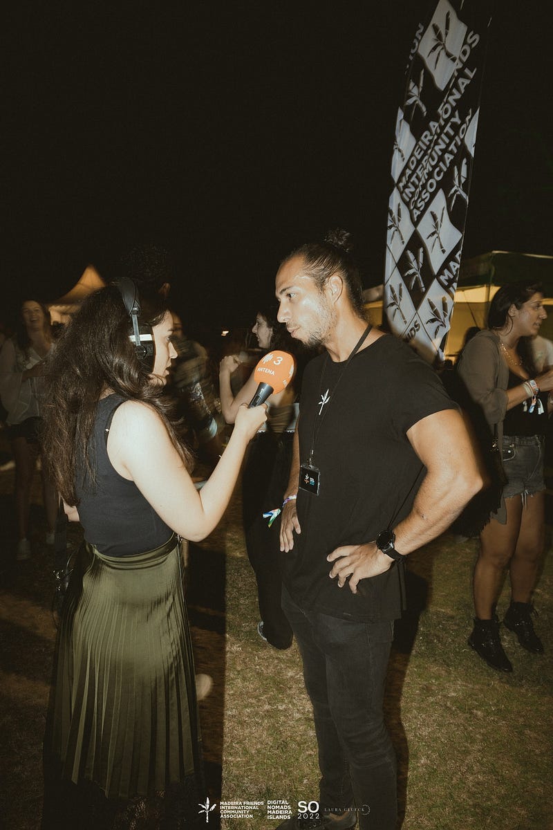 Madeira Friends present themselves to the local youth at the Summer Opening music festival